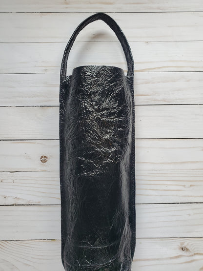 Black leather bottle bag with 1 strap made in los angeles, california